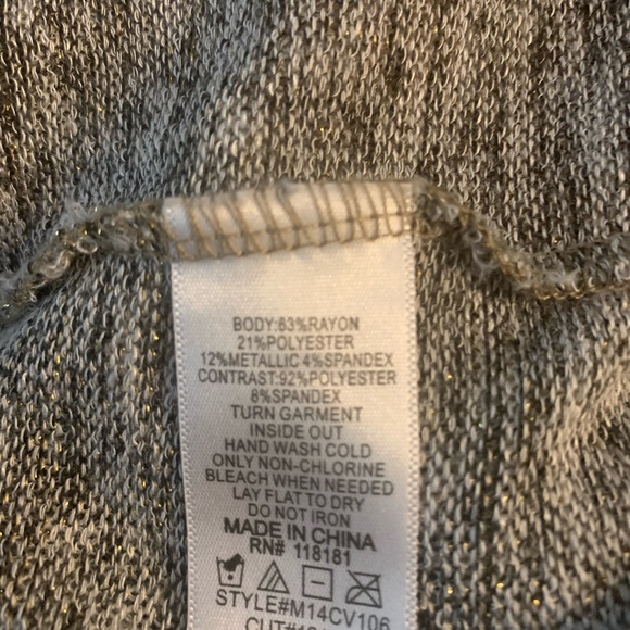 B.L.U.E. Sweater - Picture 7 of 7